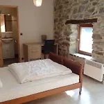Le Paradoxe Des Pyrenees