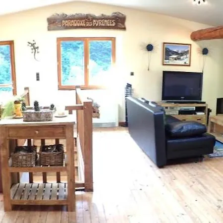 Le Paradoxe Des Pyrenees Ferienhaus *