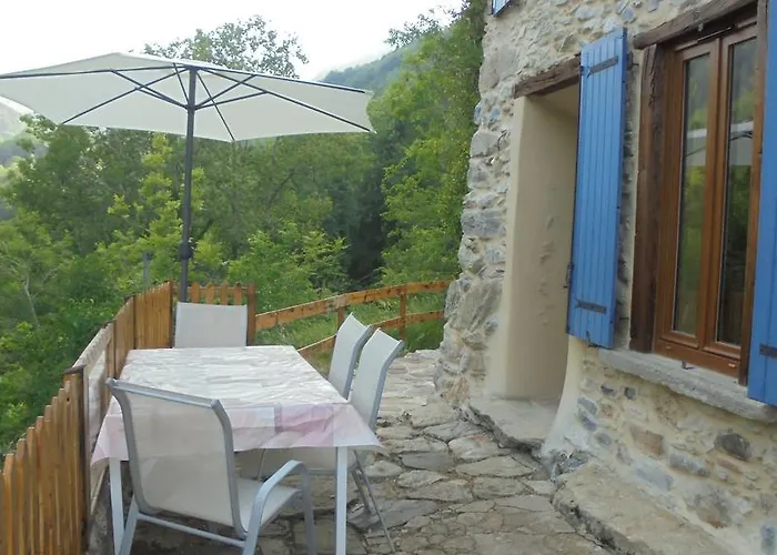 Le Paradoxe Des Pyrenees Montferrier