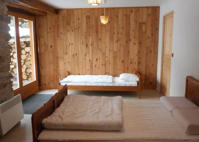 Le Paradoxe Des Pyrenees Semesterbostad *